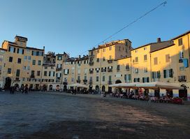 Piazza dell'Anfiteatro