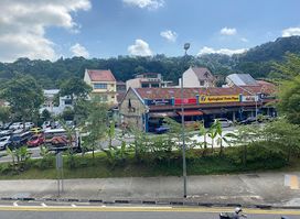 The Rail Mall