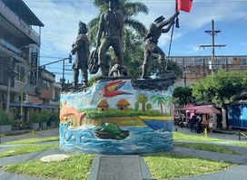 Puerto asis monumento a los fundadores