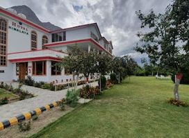 Himalaya Hotel Skardu