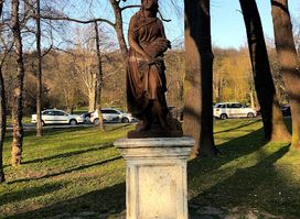 Harvest Statue