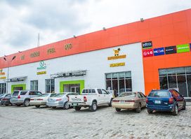 DE CHOICE MALL UYO