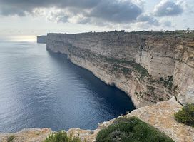 Ta cenc Cliffs sunset point