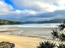 Catseye Bay