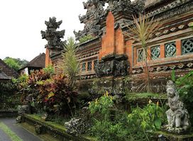 Pura Taman Kemuda Saraswati
