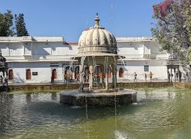 Saheliyon ki bari