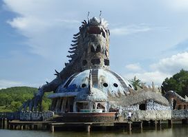 Thuy Tien Lake