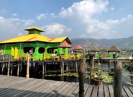 Inle Palace