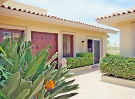 Casa Stamm, Hacienda-Style Home Perfect For Families