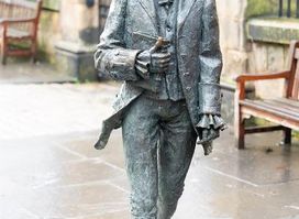 Robert Fergusson Statue