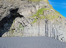 Hálsanefshellir Cave