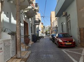 haburika carmel market הבוריקה שוק הכרמל
