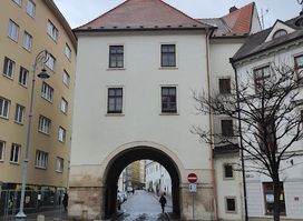 Měnín Gate