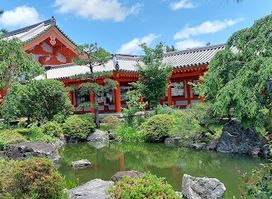 Rengeō-in (Sanjūsangen-dō) Temple