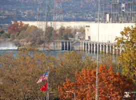 The Dalles Dam Visitor Center