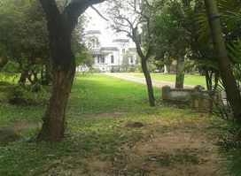 Plaza Areguá