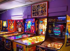 Decades Arcade