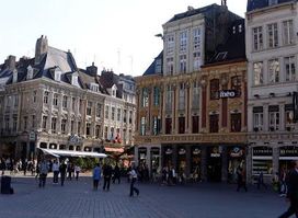 Rue Esquermoise & Place du Général de Gaulle
