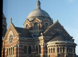 Église catholique du Sacré-Cœur-de-Jésus à Amiens