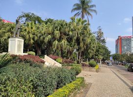 Samora Machel Statue