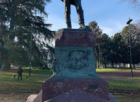 Monumento a Giuseppe Sirtori