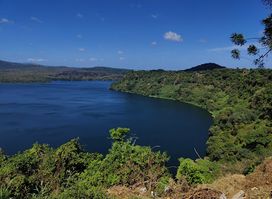 Mirador al volcán Masaya y catarata