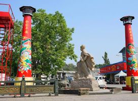 Zhènghé Diāoxiàng - 鄭和雕像 - Patung Zhèng Hé in Semarang