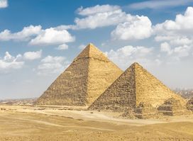 Pyramids of Queens