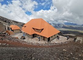 Refugio Cotopaxi (Jose Ribas)