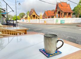Barn Laos Luangprabang Hostel