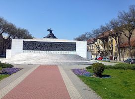 Monument to Fallen Soldiers and Victims of Fascism