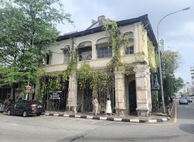 Yasmin Ahmad at Kong Heng Museum