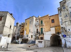 Arco Alto