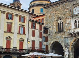 Piazza Vecchia Bergamo Alta