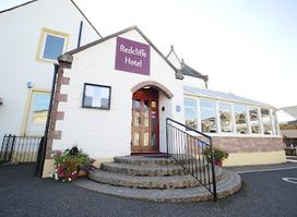Redcliffe Hotel, Restaurant and Beer Garden