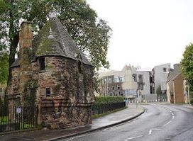 Queen Mary's Bath House