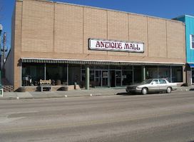 Second Impression Palace Antique Mall