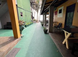 Praneeth Guest House On The Beach