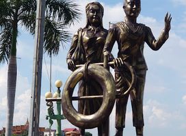 Statues of Kampong Cham