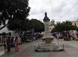 Estátua Dom Pedro Fernandes Sardinha