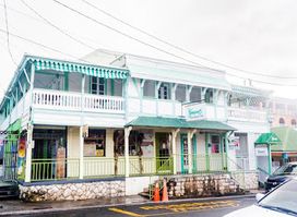 Hemingway's Caribbean Cafe