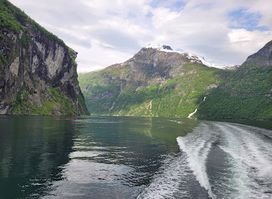 Fjordcruise Alesund Geiranger - Geiranger Fjordservice