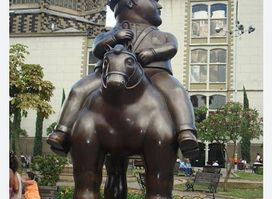 Fernando Botero esculture (Man and Horse)