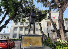 Senator Vicente Rama Monument