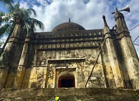 The Great Musa Khan Mosque