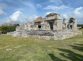 El Castillo