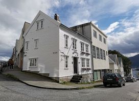 Waldehuset Yos