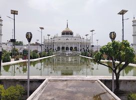 अज़ाख़ाना / मुख्य इमारत