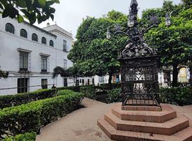 Plaza de Santa Cruz