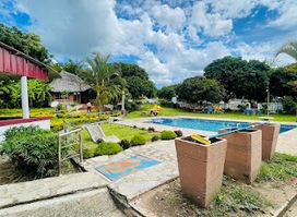 Ottas Village